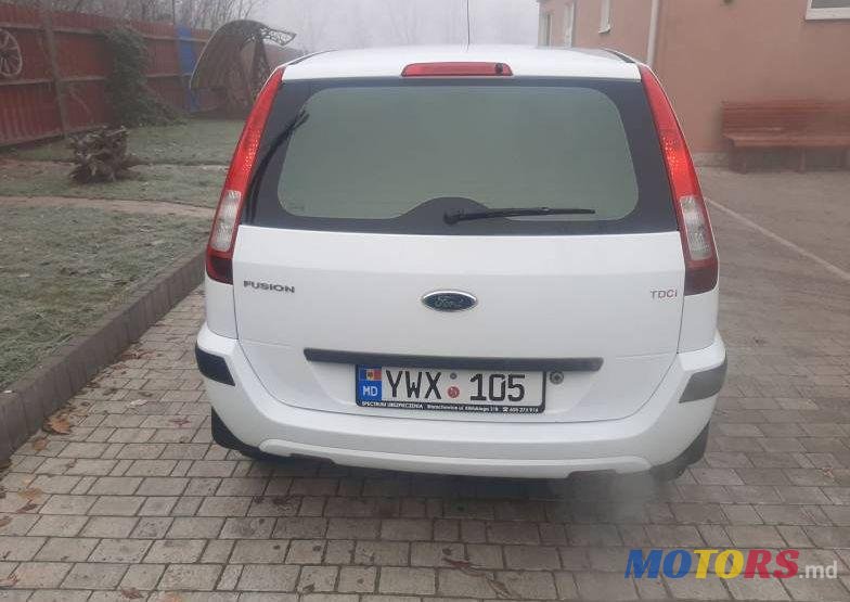 2010' Ford Fusion photo #4