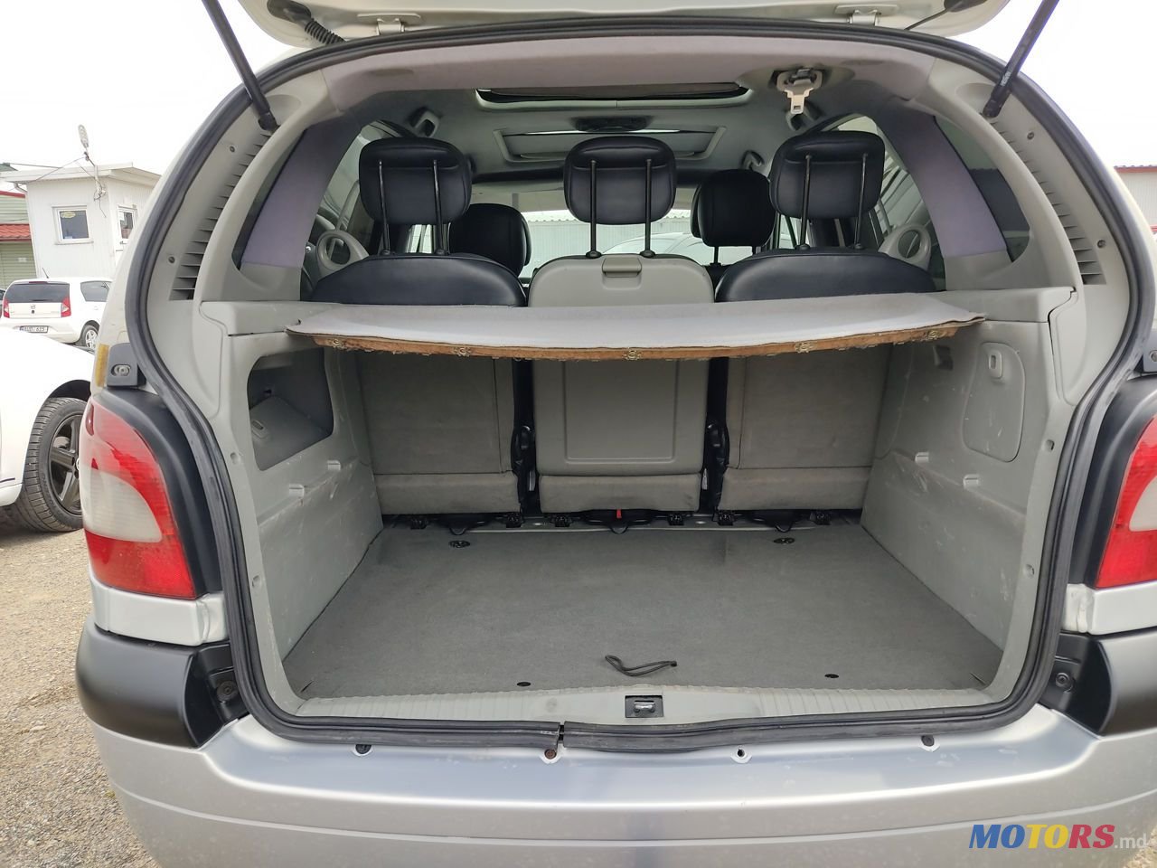 2002' Renault Scenic photo #4