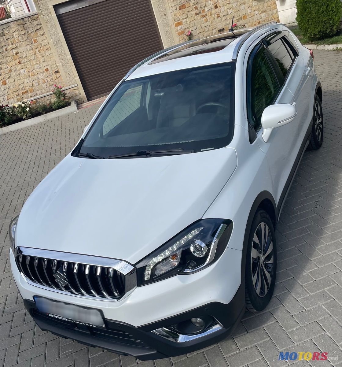 2019' Suzuki SX4 photo #5