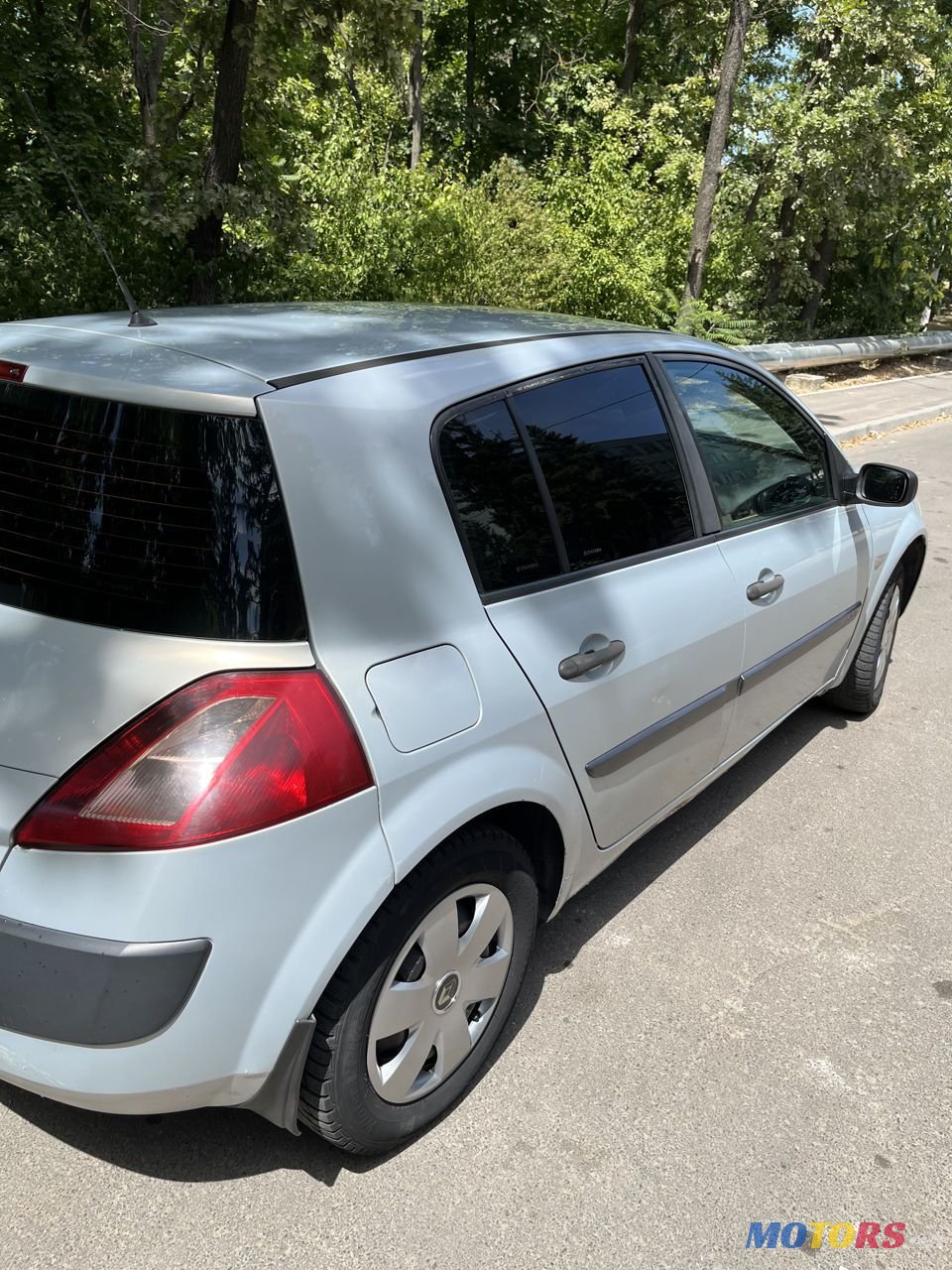 2004' Renault Megane photo #5