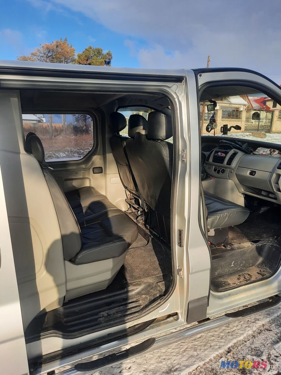 2002' Opel Vivaro photo #3