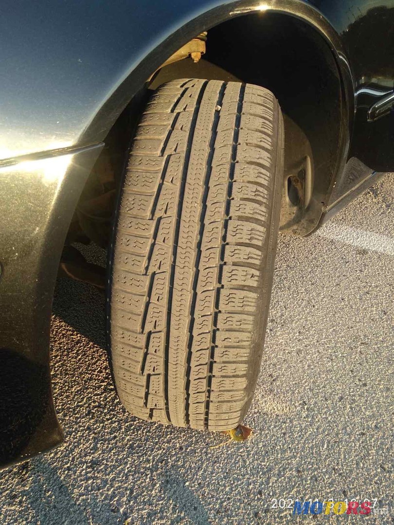 2003' Mercedes-Benz E-Class photo #4