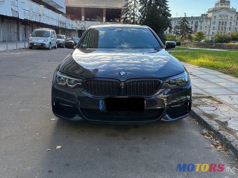 2019' BMW 5 Series photo #1