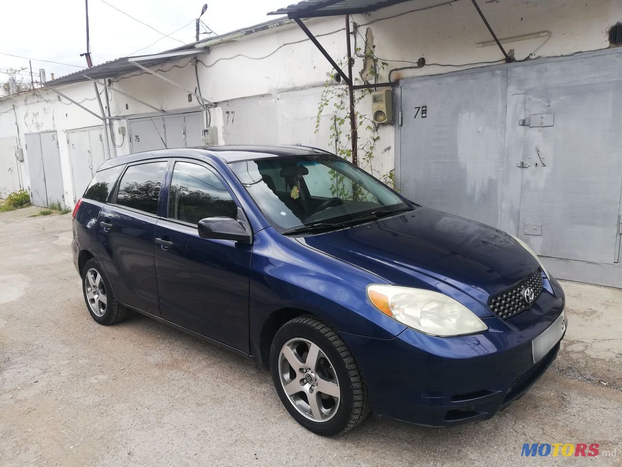 2004' Toyota Matrix photo #2