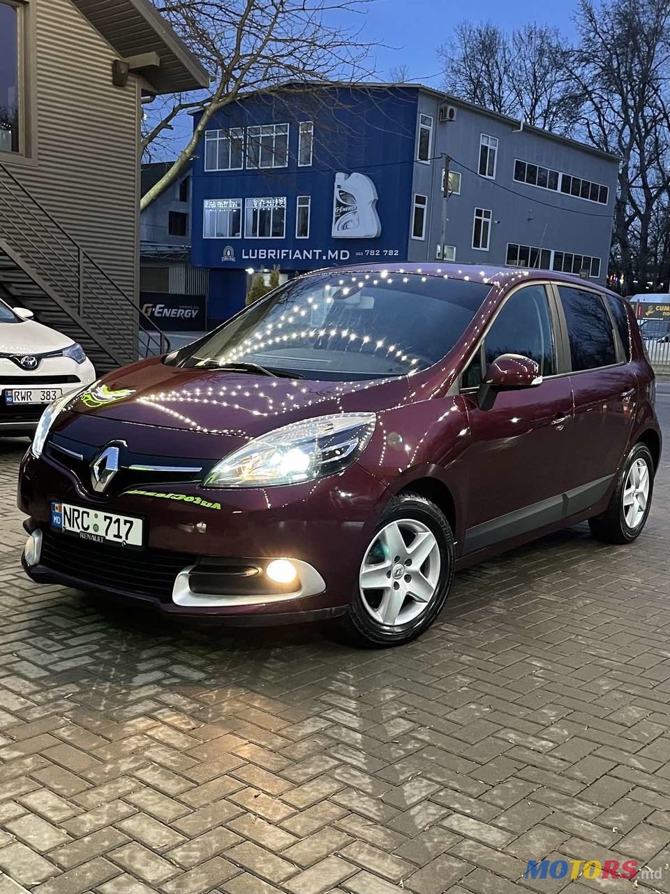 2012' Renault Scenic photo #4