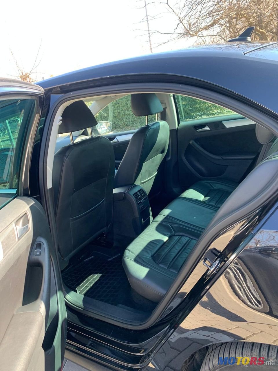 2014' Volkswagen Jetta photo #5