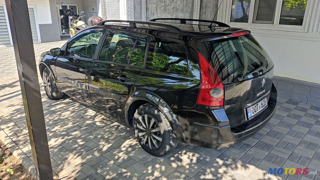 2005' Renault Megane photo #3