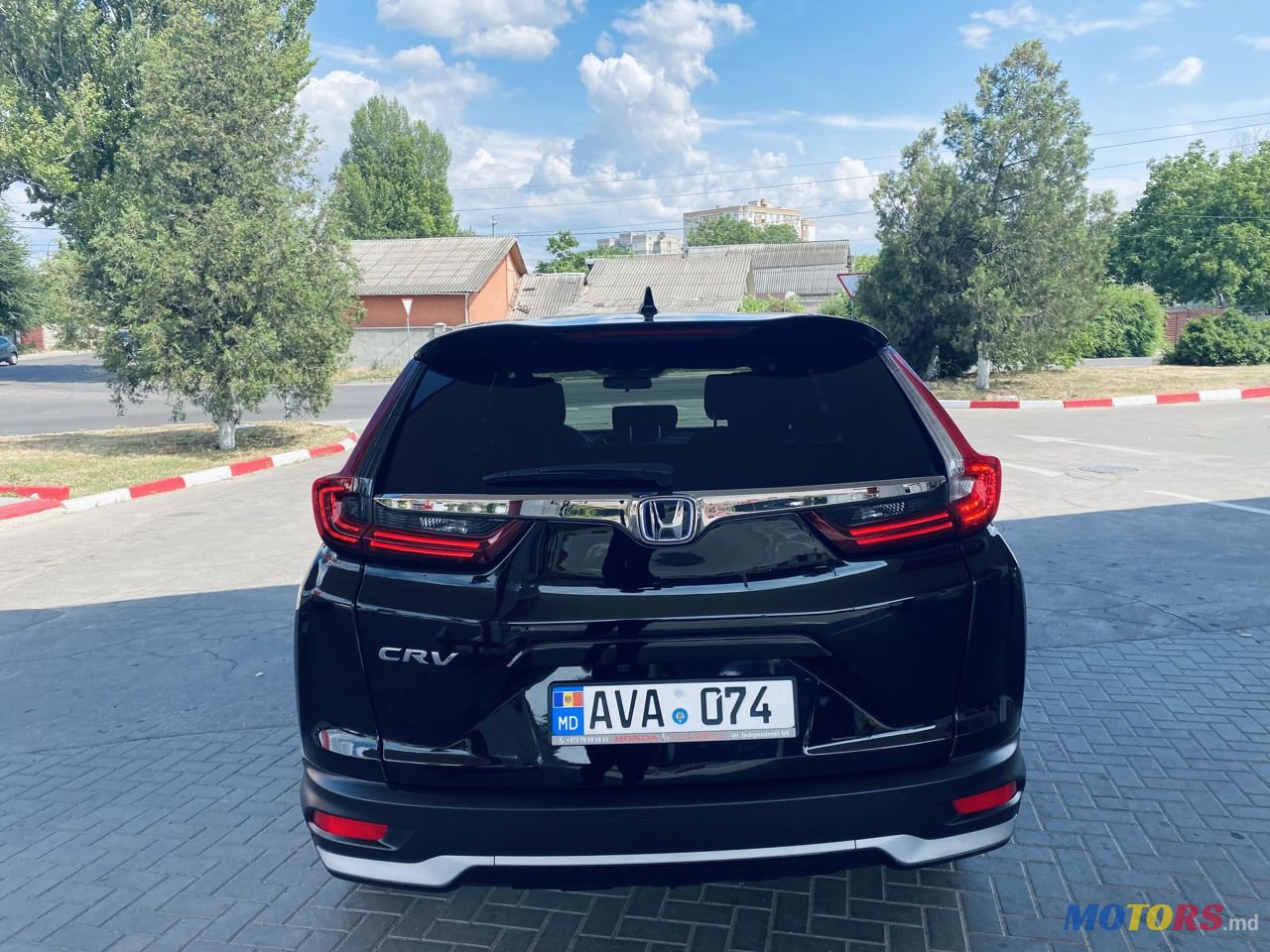 2020' Honda CR-V photo #6