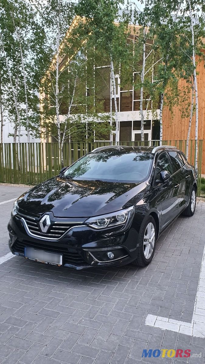 2020' Renault Megane photo #2