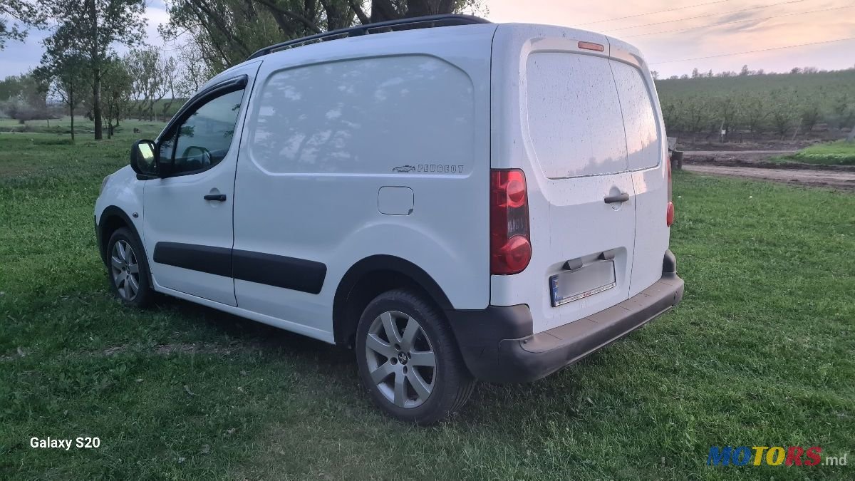 2010' Peugeot Partner photo #6