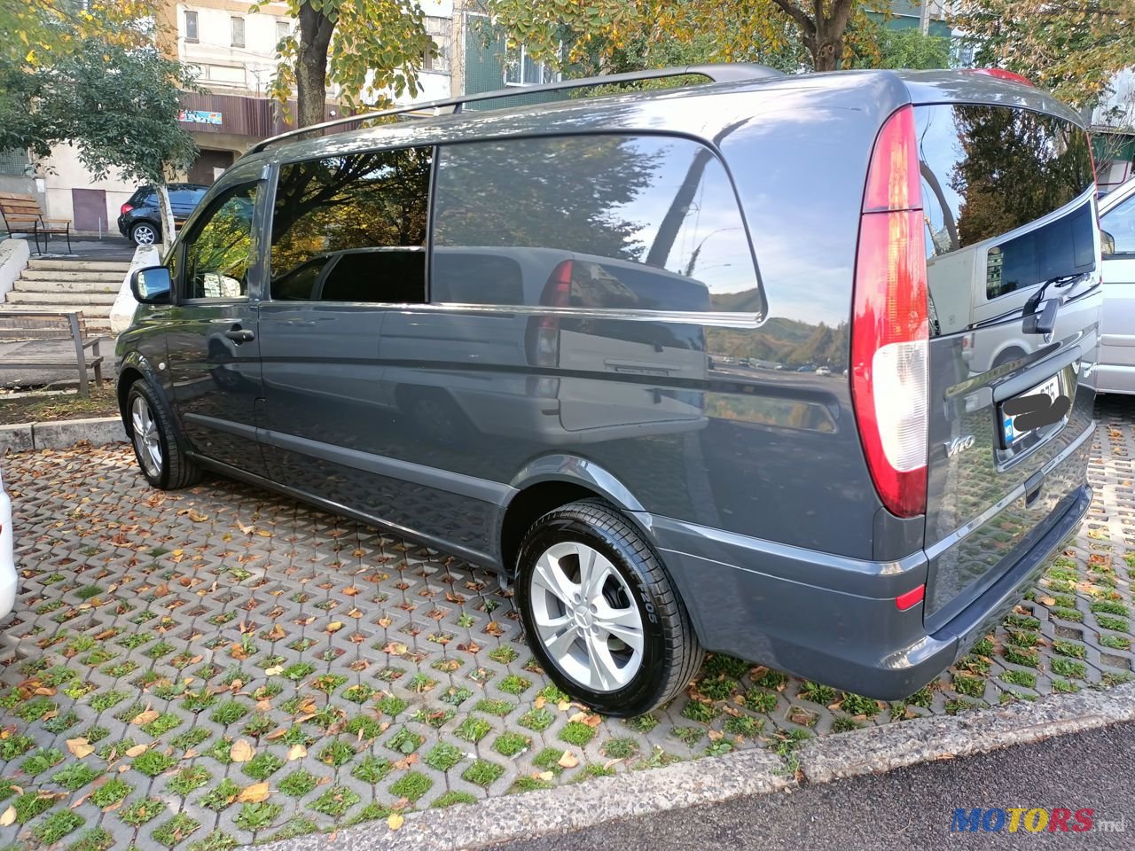 2011' Mercedes-Benz Vito photo #6