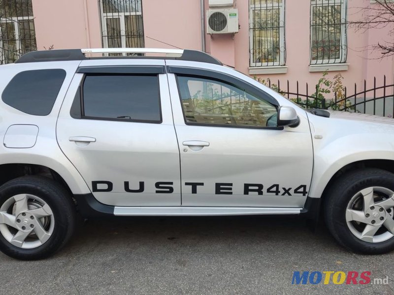 2012' Dacia Duster photo #5