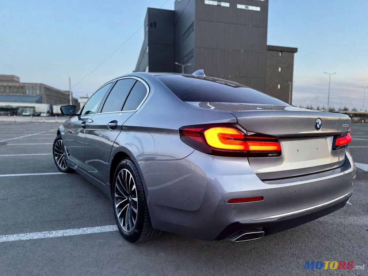2020' BMW 5 Series photo #4