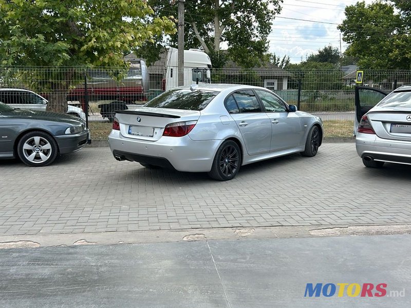 2005' BMW 5 Series photo #6