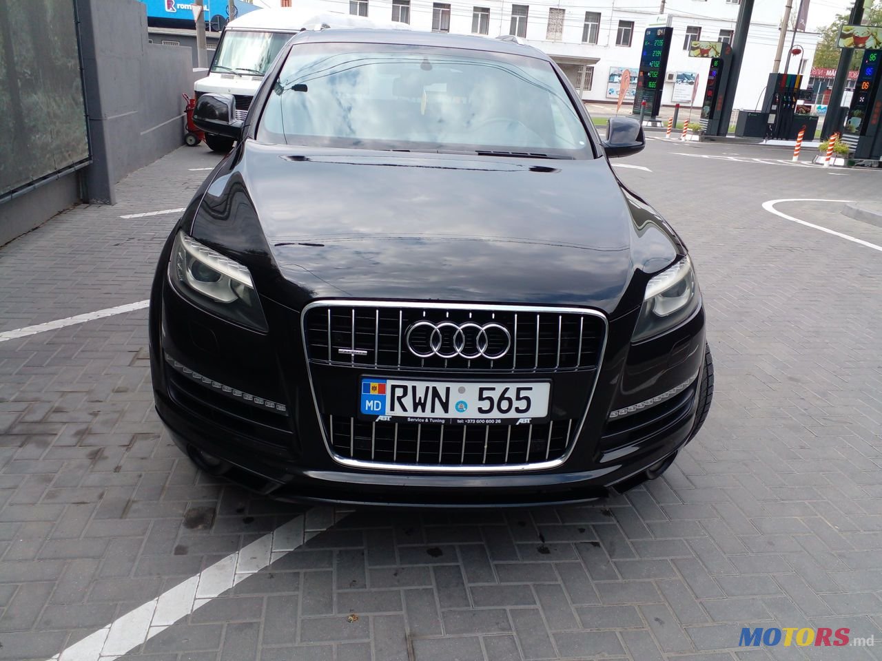 2009' Audi Q7 photo #1