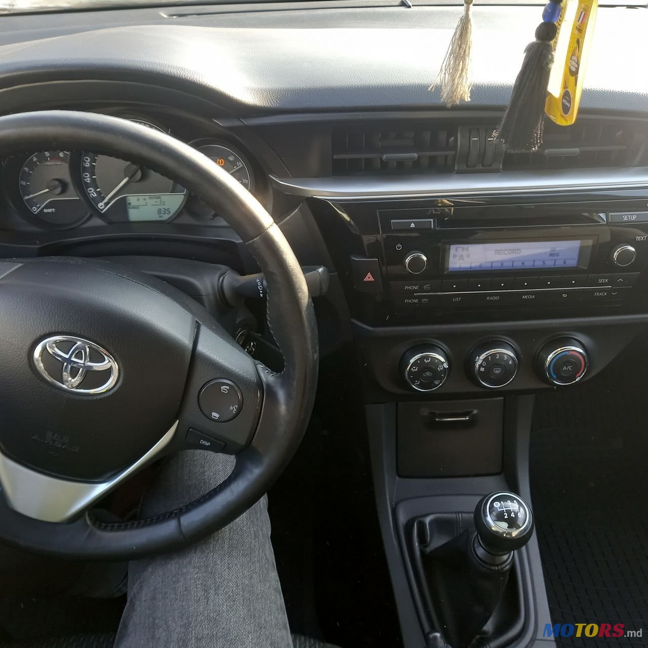 2014' Toyota Corolla photo #4