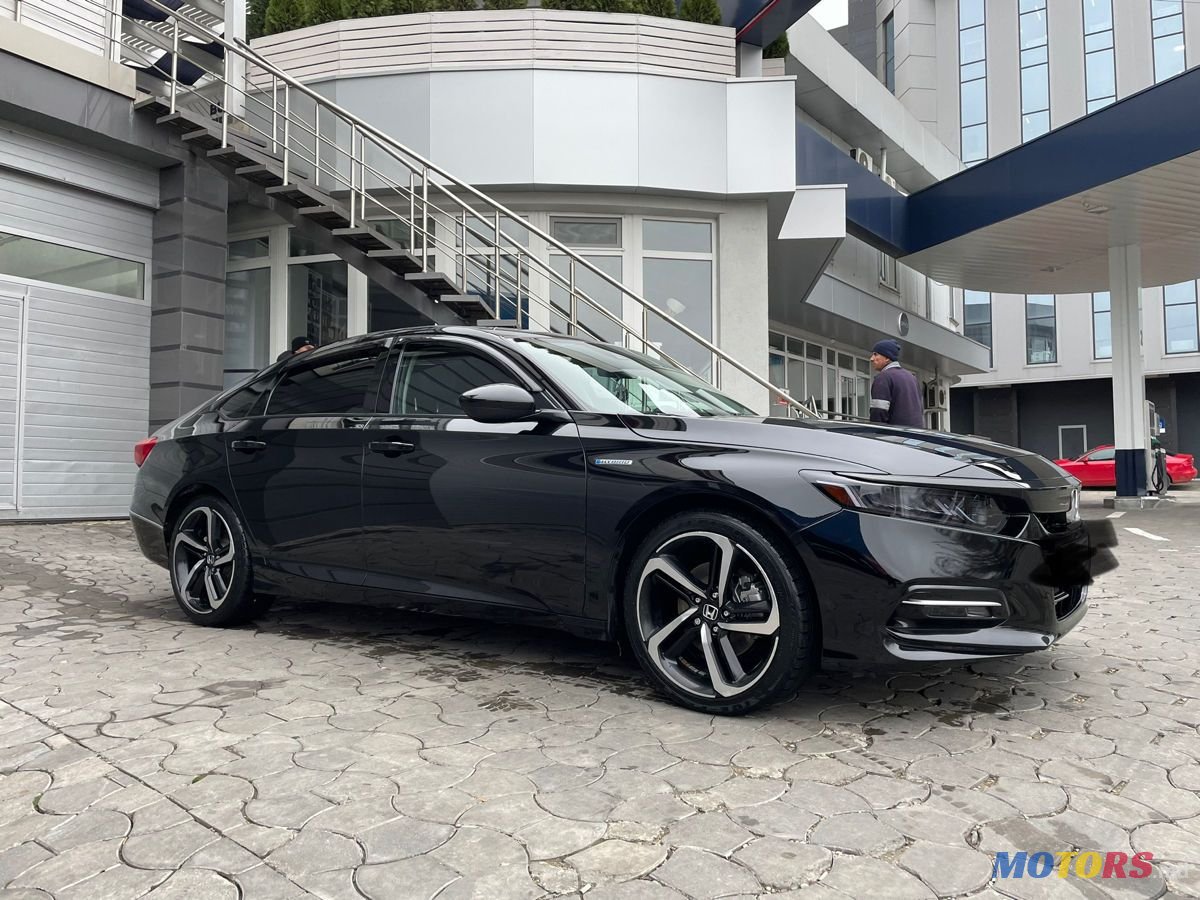 2018' Honda Accord photo #2