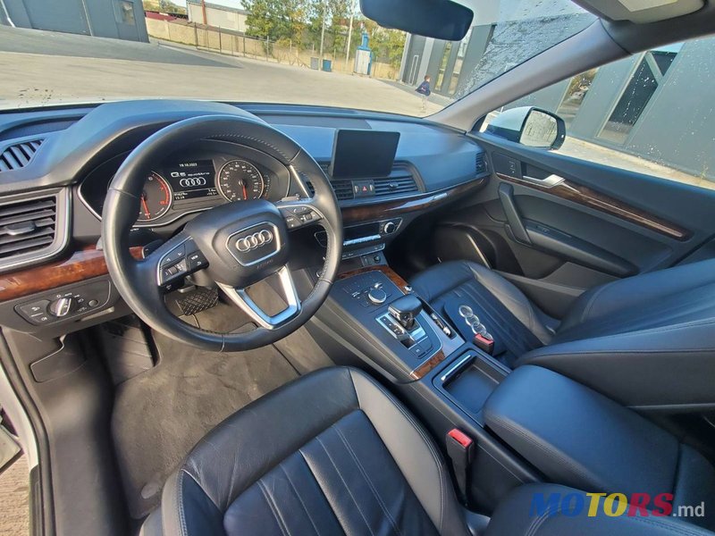 2018' Audi Q5 photo #5