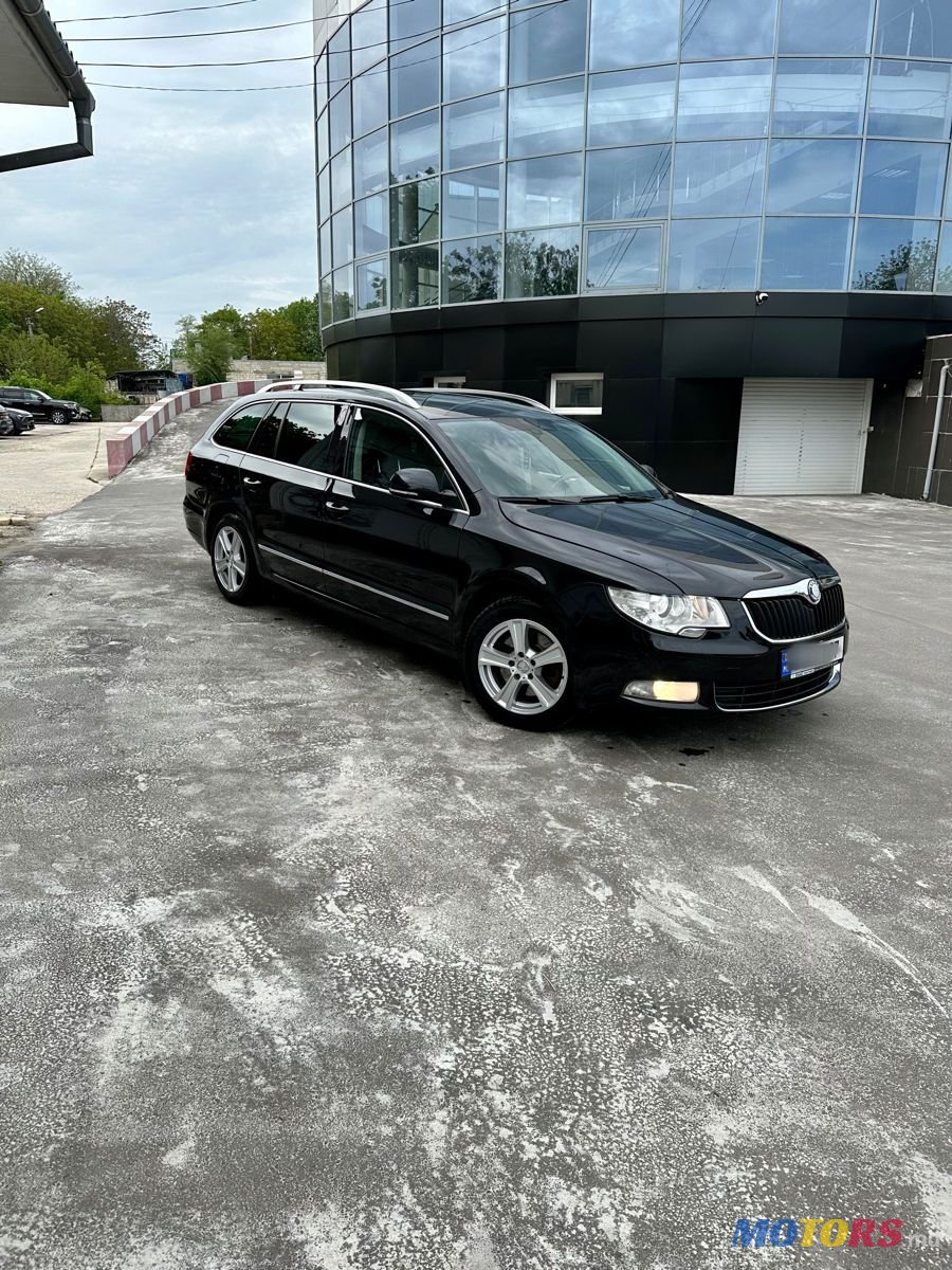 2010' Skoda Superb photo #3