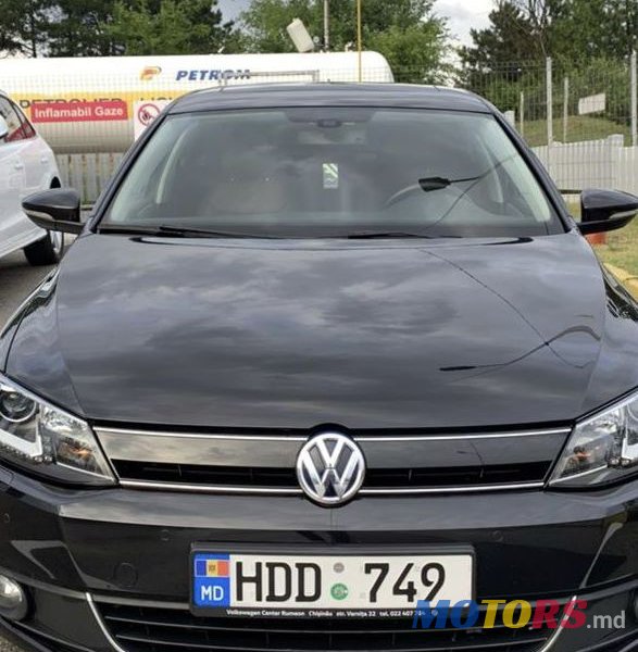 2013' Volkswagen Jetta photo #1
