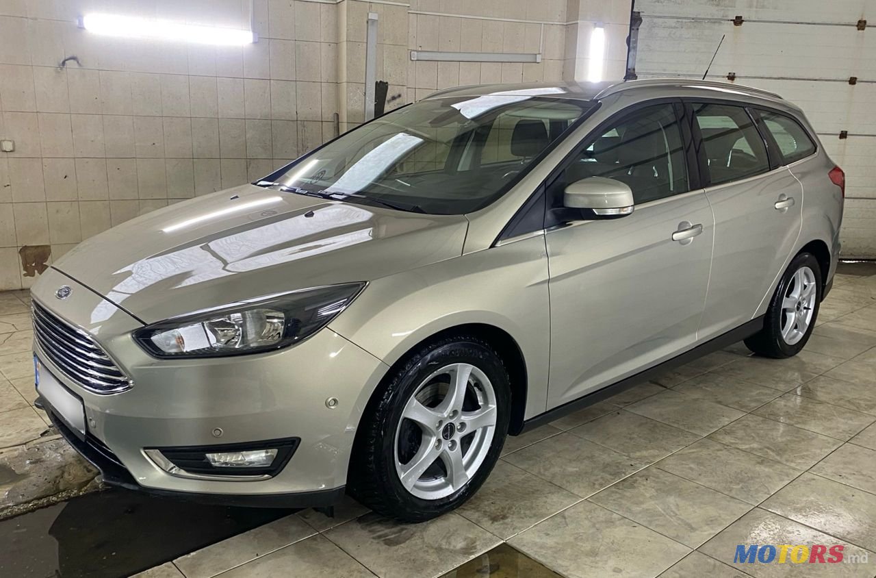 2015' Ford Focus photo #2