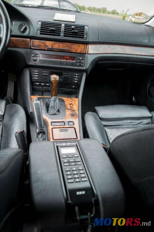 2004' Audi Allroad photo #3