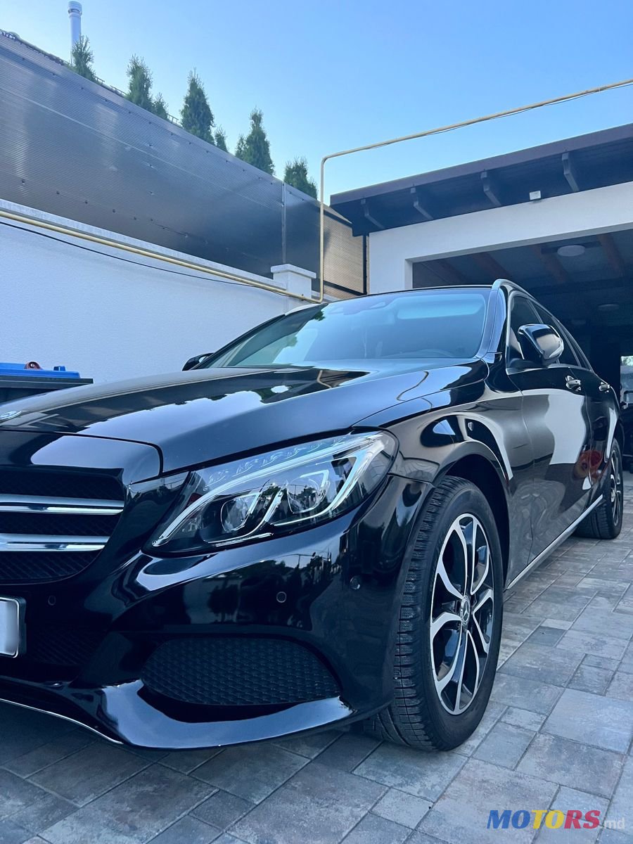 2016' Mercedes-Benz C-Class photo #1