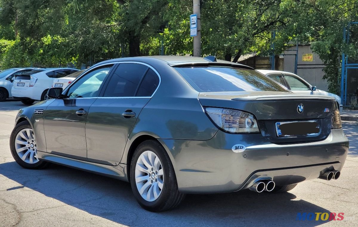2006' BMW 5 Series photo #4