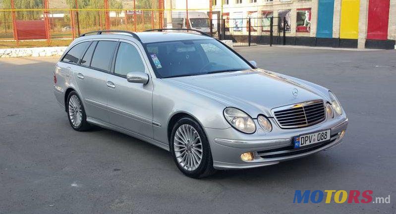 2004' Mercedes-Benz E photo #1