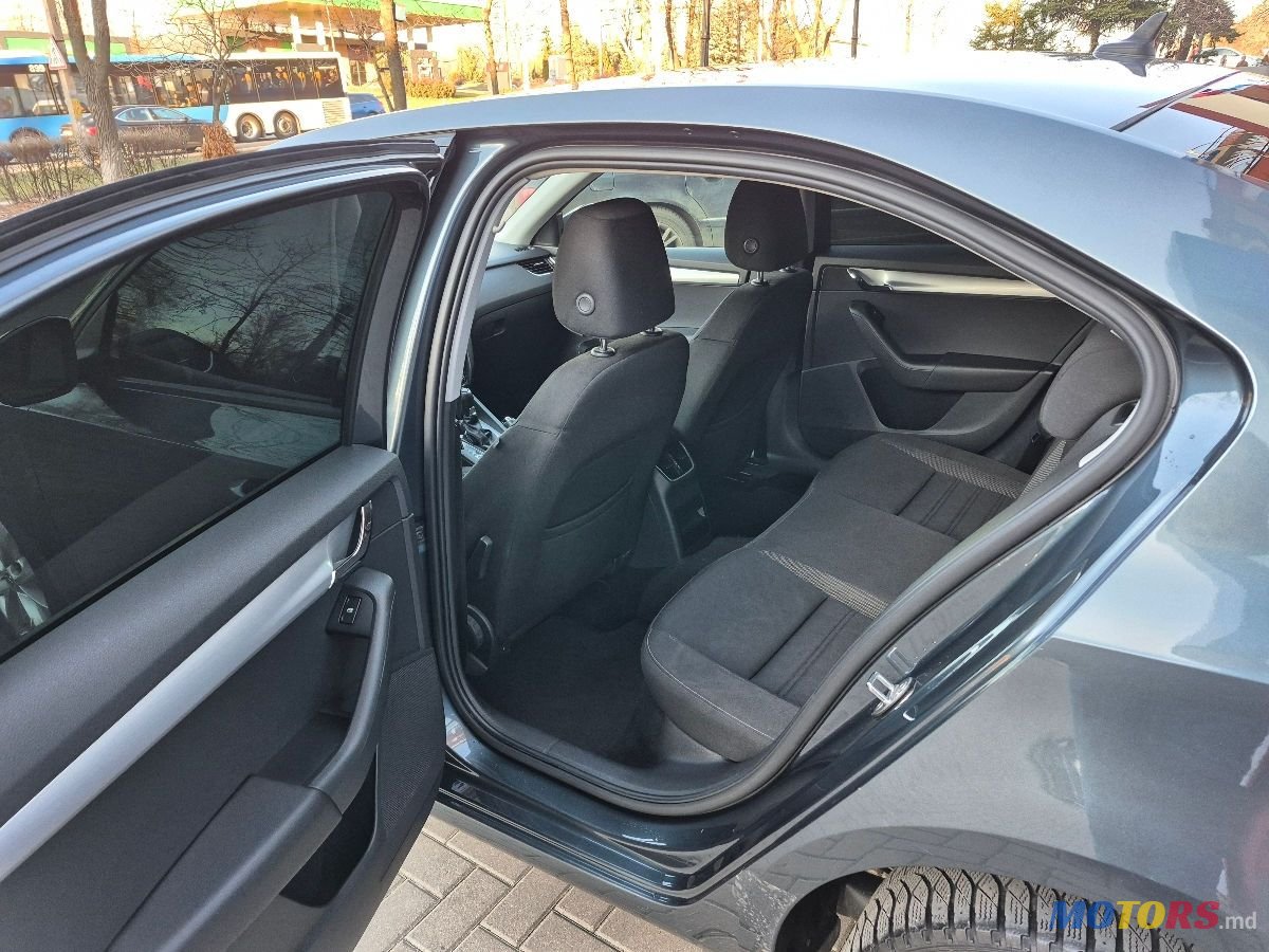 2017' Skoda Octavia photo #6