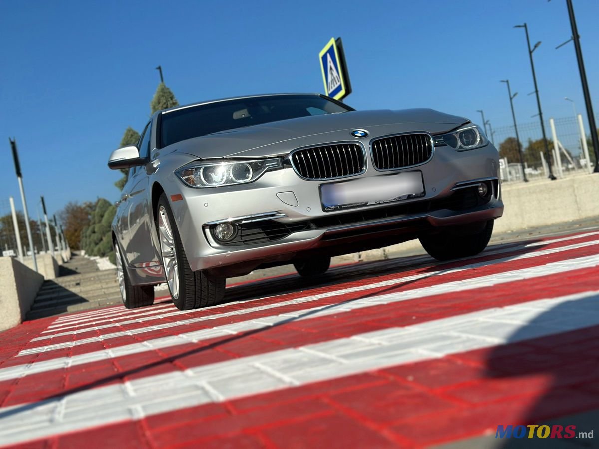 2015' BMW 3 Series photo #4