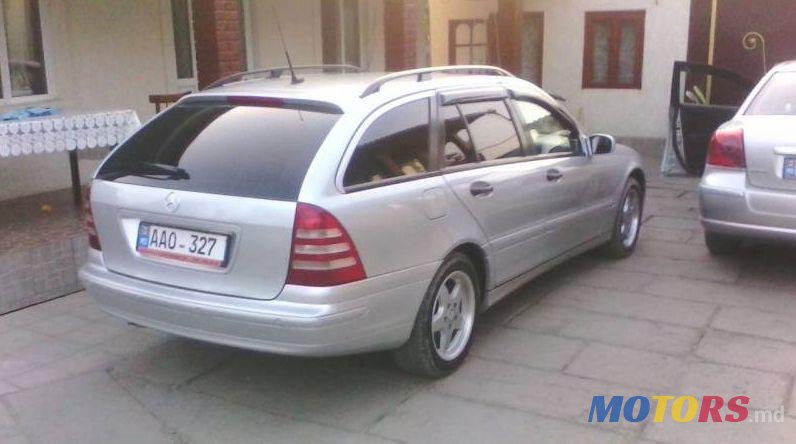 2006' Mercedes-Benz C photo #3