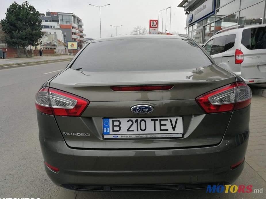 2011' Ford Mondeo photo #4