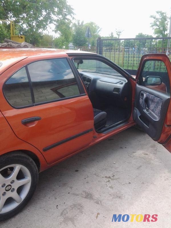 1998' Nissan Primera photo #4