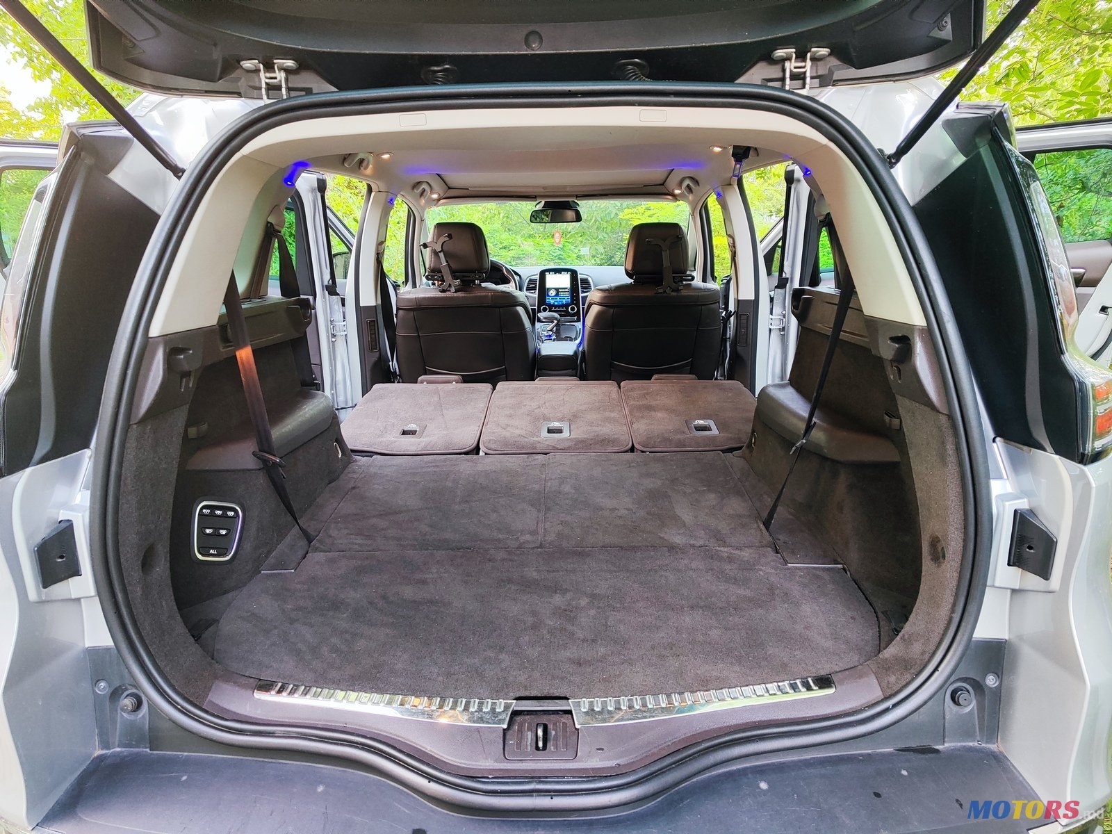 2016' Renault Espace photo #5