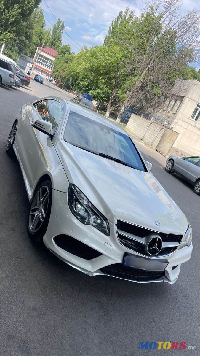 2014' Mercedes-Benz E-Class photo #2
