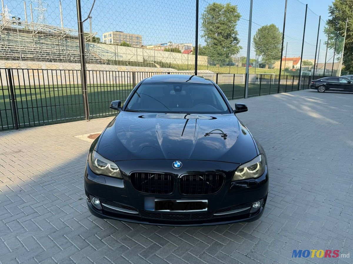 2014' BMW 5 Series photo #2