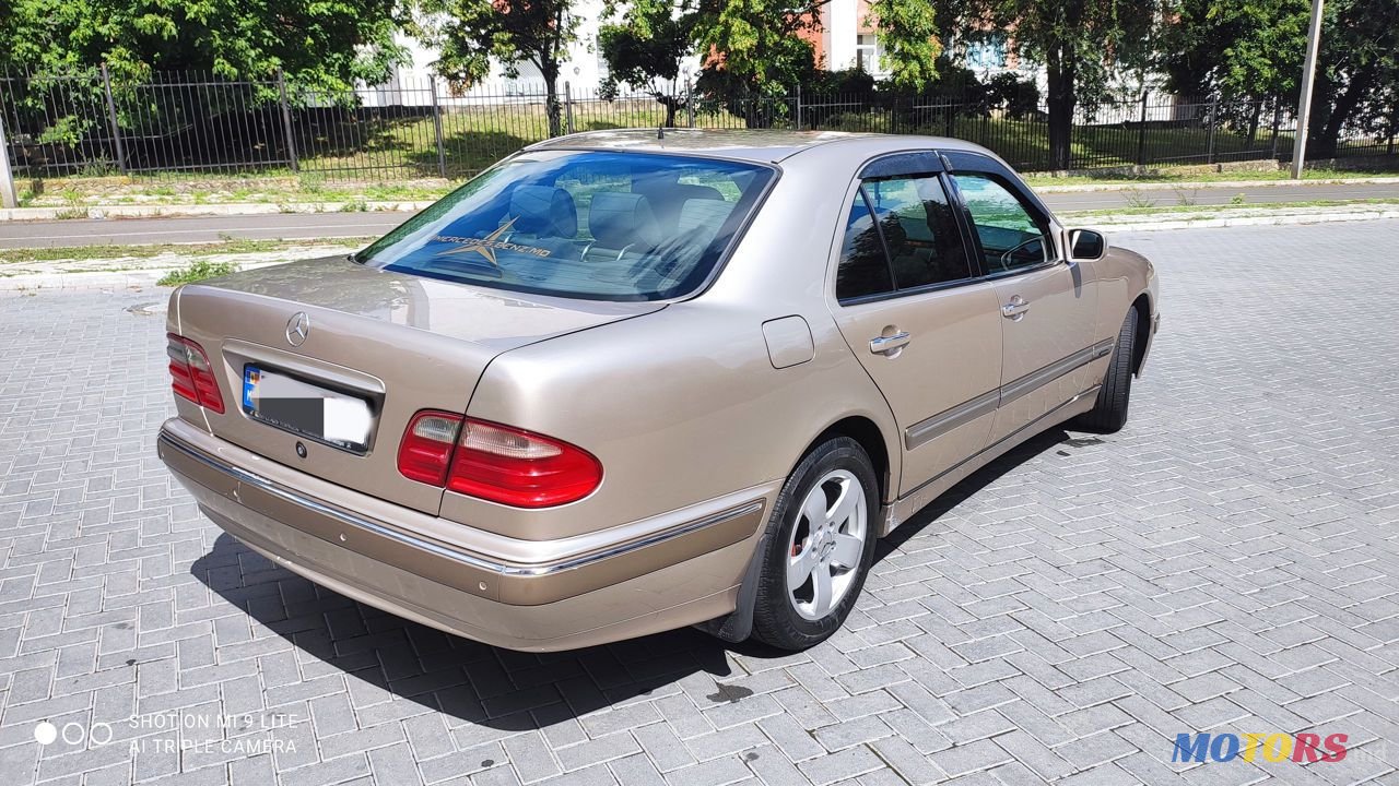 2001' Mercedes-Benz E Класс photo #5
