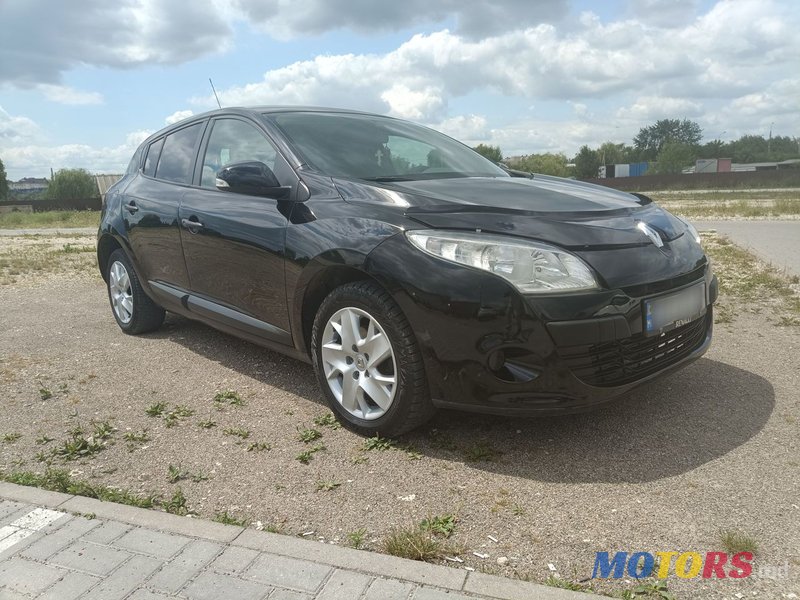 2010' Renault Megane photo #1