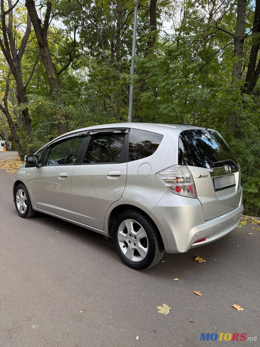 2014' Honda Jazz photo #4