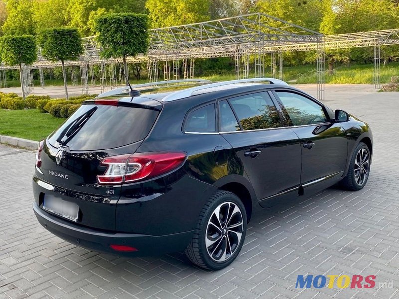 2014' Renault Megane photo #4