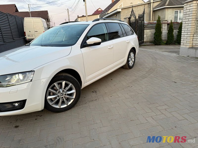 2015' Skoda Octavia photo #2