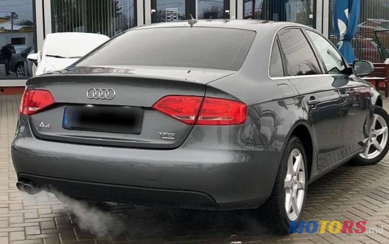 2012' Audi A4 photo #1