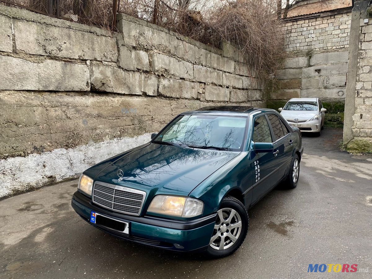 1995' Mercedes-Benz C Класс photo #1