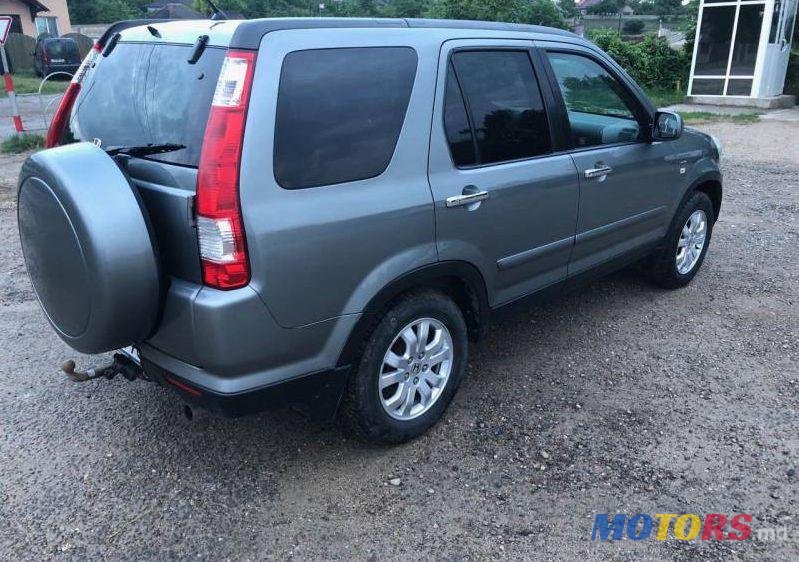 2004' Honda CR-V photo #1