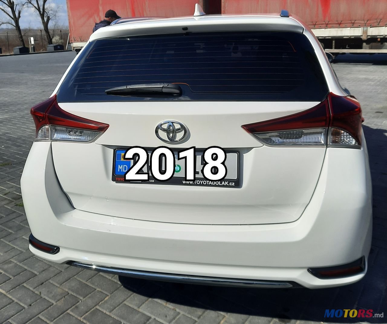 2018' Toyota Auris photo #5
