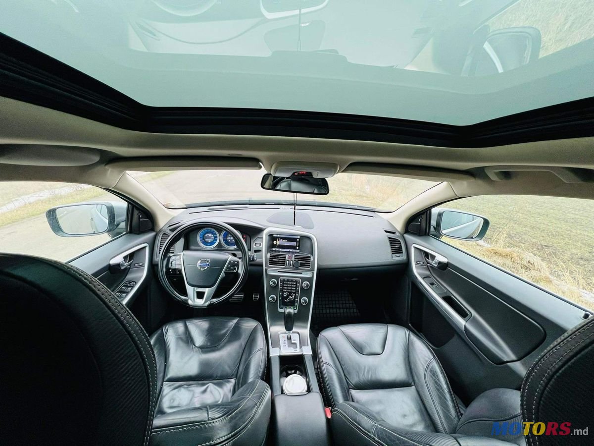 2011' Volvo XC60 photo #5