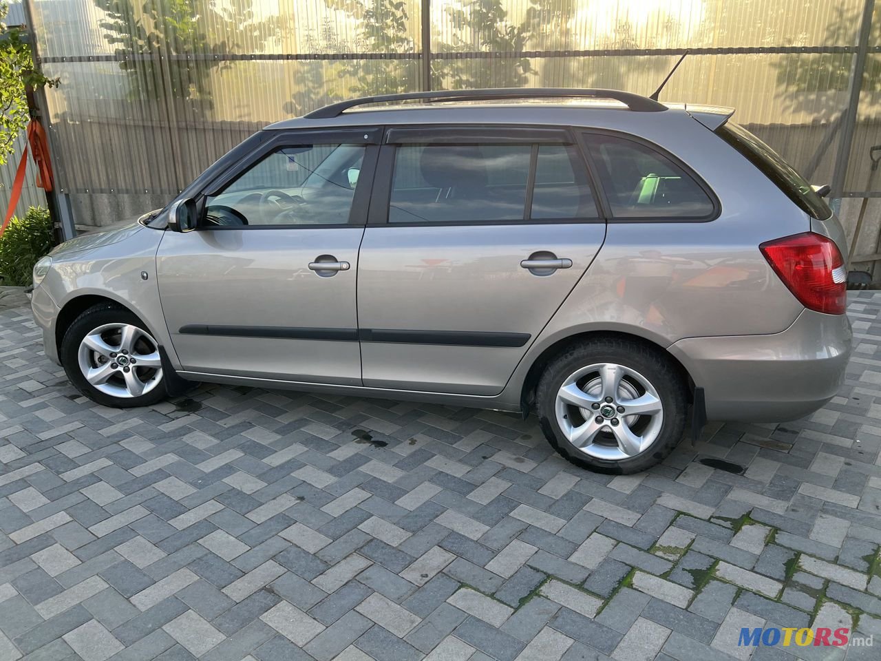 2010' Skoda Fabia photo #2