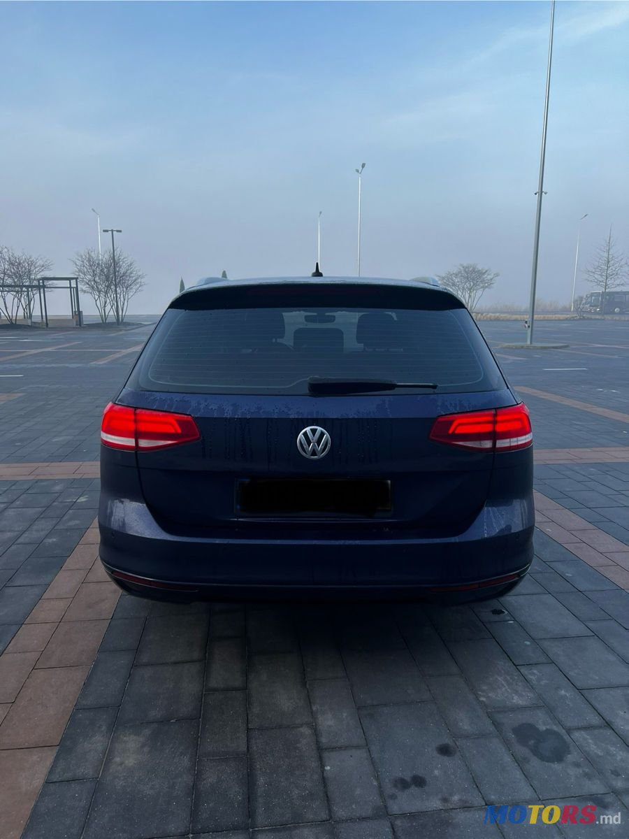 2018' Volkswagen Passat photo #5