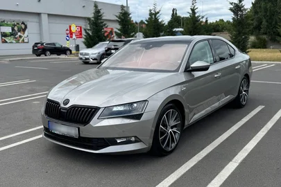 2016' Skoda Superb